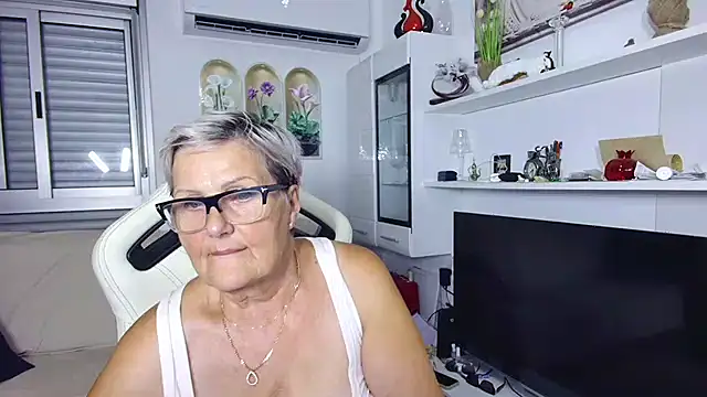 Selenna57 online show from 16, 7, 2026