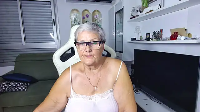 Selenna57 online show from 19, 7, 2026