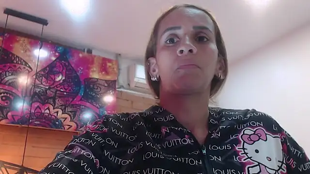 Amber Moore online show from 8, 3, 2025