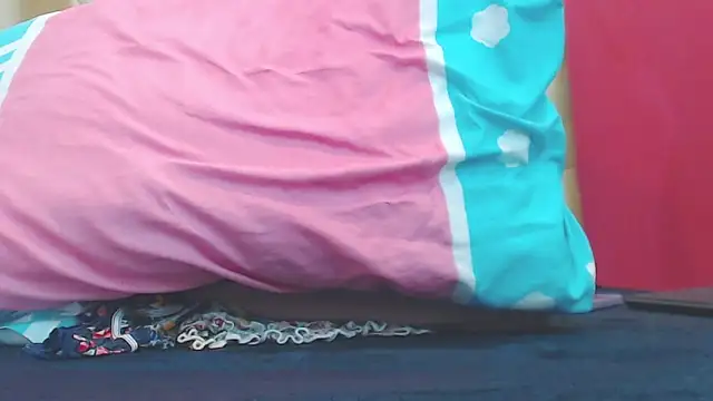 Amber Moore online show from 15, 3, 2025