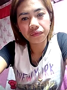 Snapshot of Cutie_body11 chatting on 19, 4, 2026 Cutie body11 online show from 19, 4, 2026