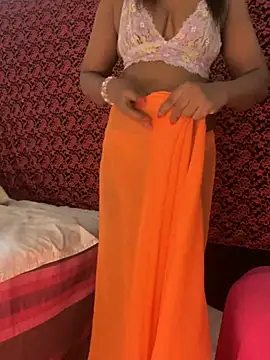 Snapshot of naughtyjaanu chatting on 5, 2, 2025 naughtyjaanu online show from 5, 2, 2025