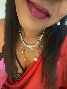 Snapshot of naughtyjaanu chatting on 22, 3, 2025 naughtyjaanu online show from 22, 3, 2025