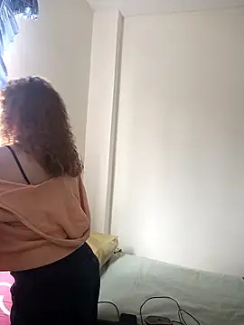 EmmaMelissa0521 online show from 26, 9, 2025