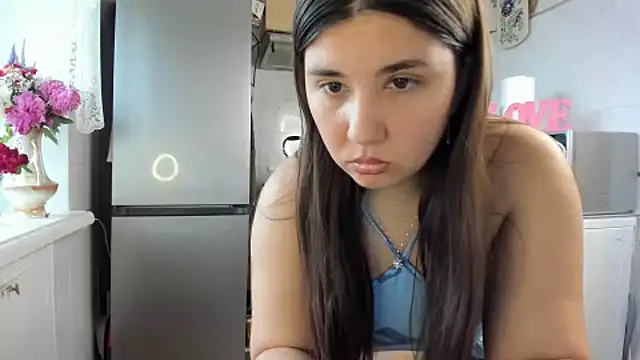 Snapshot of MiaMarrone chatting on 16, 6, 2026 MiaMarrone online show from 16, 6, 2026