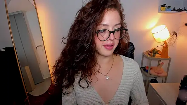 Snapshot of Cassandra_Caiin chatting on 24, 10, 2025 Cassandra Caiin online show from 24, 10, 2025