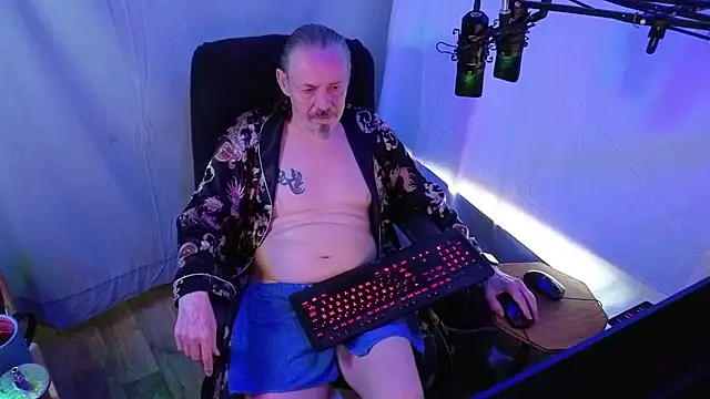 Snapshot of Richy__Rich_ chatting on 15, 5, 2026 Richy Rich online show from 15, 5, 2026