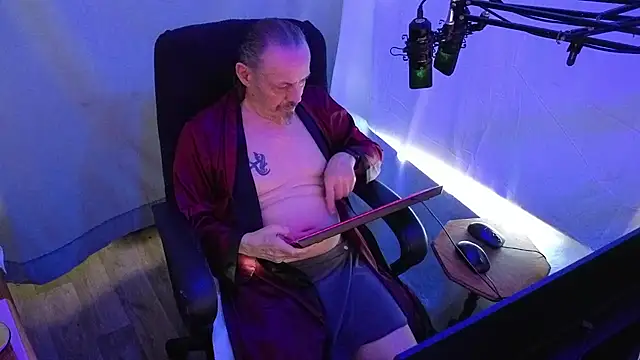 Snapshot of Richy__Rich_ chatting on 26, 5, 2026 Richy Rich online show from 26, 5, 2026