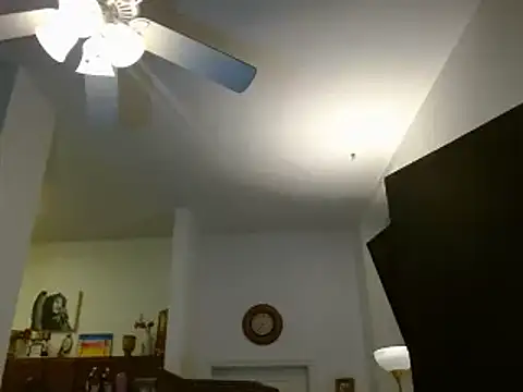 Snapshot of realninafame chatting on 19, 10, 2025 realninafame online show from 19, 10, 2025