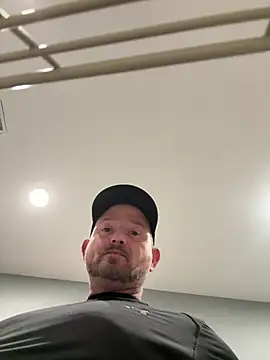 smokeymt420 online show from 9, 2, 2026