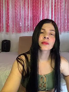 Estefani 32 online show from 18, 3, 2026