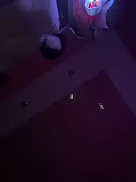 Flossy Vettie online show from 6, 3, 2025