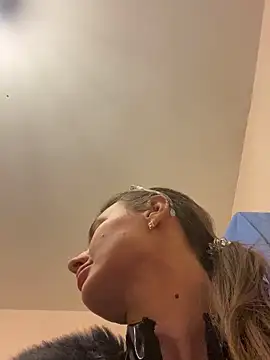 Flossy Vettie online show from 20, 3, 2025