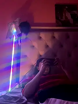 Flossy Vettie online show from 26, 11, 2025