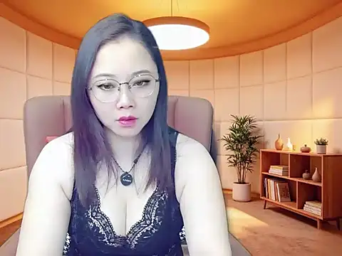 Giuliam online show from 18, 4, 2026