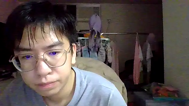 Snapshot of charlie_xdd chatting on 24, 2, 2025 charlie xdd online show from 24, 2, 2025