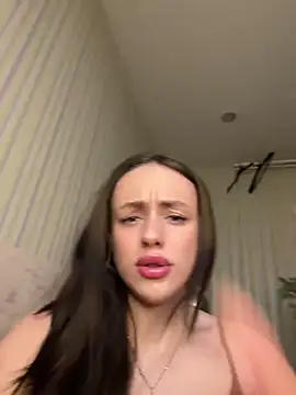 Lisaaan online show from 11, 1, 2025