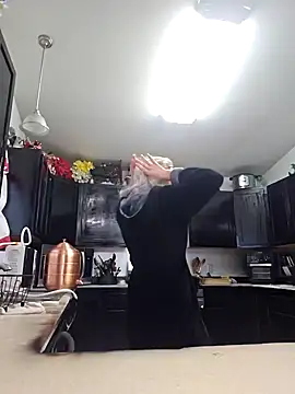 ScarletCallings420 online show from 20, 12, 2024