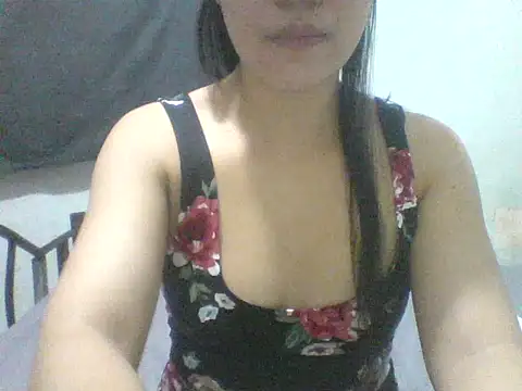 Snapshot of spankmybootyxxx chatting on 4, 10, 2025 spankmybootyxxx online show from 4, 10, 2025