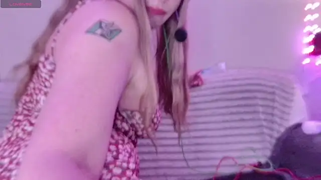 ScarletCarnal online show from 13, 9, 2025