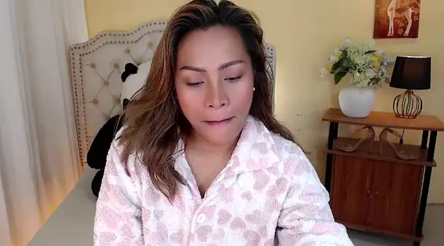 DreamLADYBOY online show from 21, 2, 2025