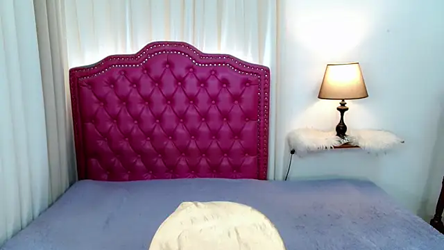 DreamLADYBOY online show from 3, 3, 2026