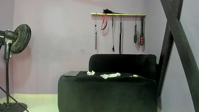 Snapshot of kathe_hot chatting on 1, 6, 2026 kathe hot online show from 1, 6, 2026