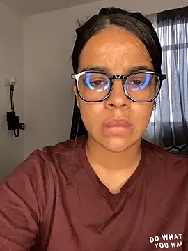 Snapshot of trianawhite chatting on 10, 12, 2024 trianawhite online show from 10, 12, 2024