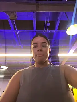 Snapshot of trianawhite chatting on 17, 12, 2024 trianawhite online show from 17, 12, 2024