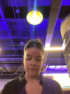 Snapshot of trianawhite chatting on 19, 12, 2024 trianawhite online show from 19, 12, 2024