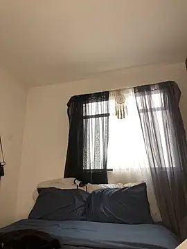 Snapshot of trianawhite chatting on 29, 9, 2025 trianawhite online show from 29, 9, 2025