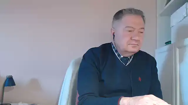 YOU6me online show from 28, 1, 2025