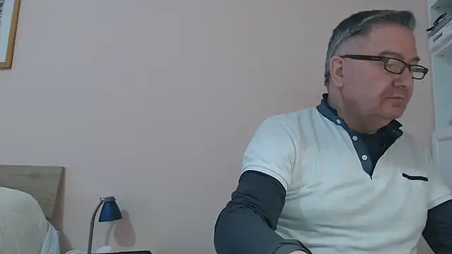 YOU6me online show from 18, 2, 2025