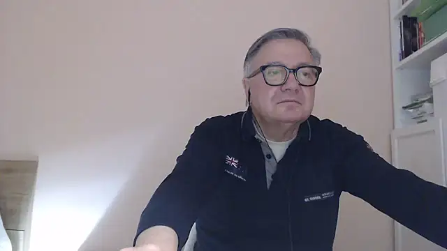 Snapshot of YOU6me chatting on 15, 1, 2026 YOU6me online show from 15, 1, 2026