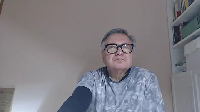 Snapshot of YOU6me chatting on 31, 1, 2026 YOU6me online show from 31, 1, 2026