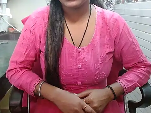 LovingPihu online show from 19, 10, 2025