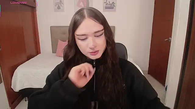 Miley Baker online show from 7, 1, 2026