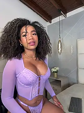 Snapshot of kem_hott chatting on 13, 1, 2025 kem hott online show from 13, 1, 2025