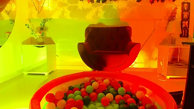 Rachel Foxy online show from 28, 11, 2025