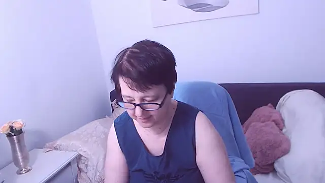 ChristaRose online show from 2, 11, 2025