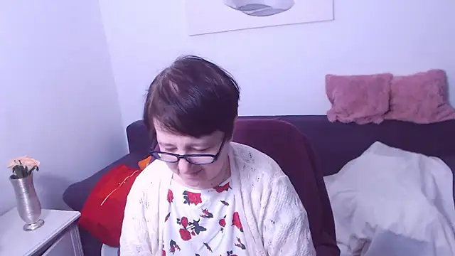 ChristaRose online show from 17, 4, 2026