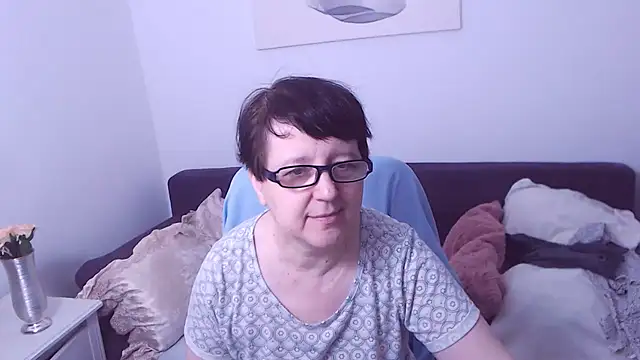 ChristaRose online show from 18, 4, 2026