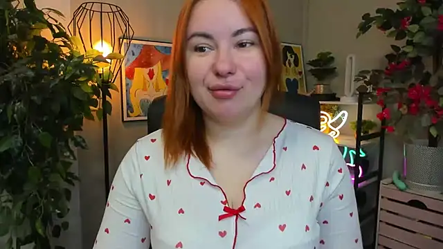 LAYLAxSTAR online show from 12, 11, 2025