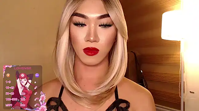 Local Hoelyx online show from 2, 2, 2025