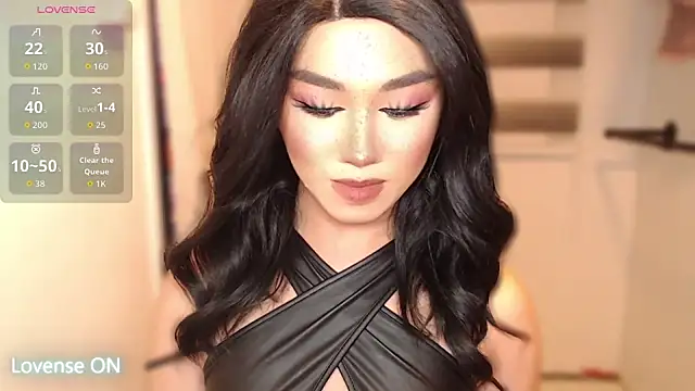 Local Hoelyx online show from 9, 10, 2025