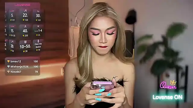 Snapshot of Local_Hoelyx chatting on 30, 5, 2026 Local Hoelyx online show from 30, 5, 2026