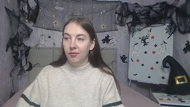 Snapshot of KaleyReed chatting on 19, 10, 2025 KaleyReed online show from 19, 10, 2025