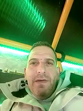 Snapshot of maxbigol chatting on 5, 12, 2024 maxbigol online show from 5, 12, 2024