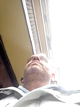 Snapshot of maxbigol chatting on 9, 12, 2024 maxbigol online show from 9, 12, 2024