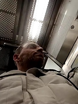 Snapshot of maxbigol chatting on 14, 12, 2024 maxbigol online show from 14, 12, 2024